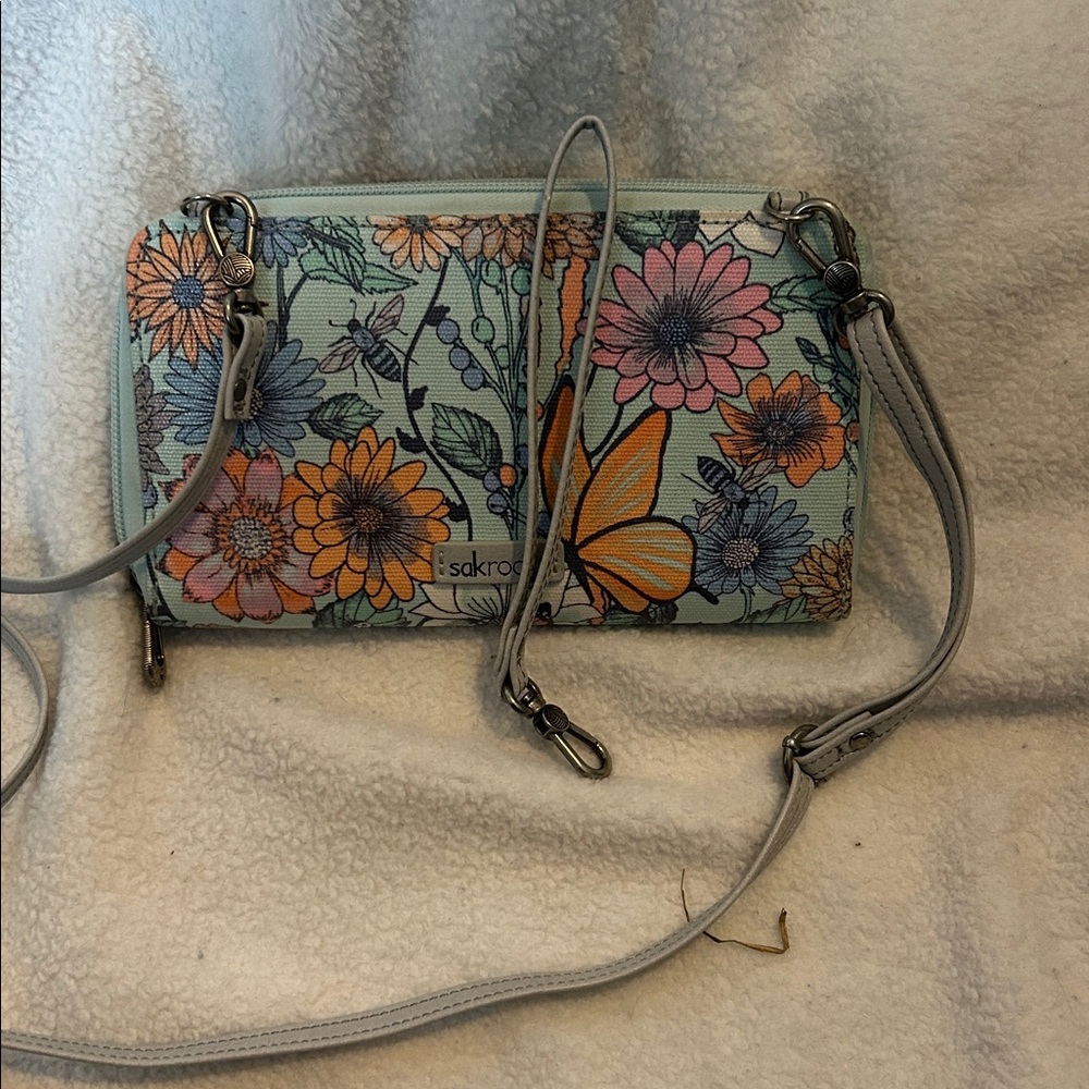 THE SAC Sequoia HOBO with Sakroots Artist Circle Large Smartphone Crossbody Bag - Picture 14 of 14